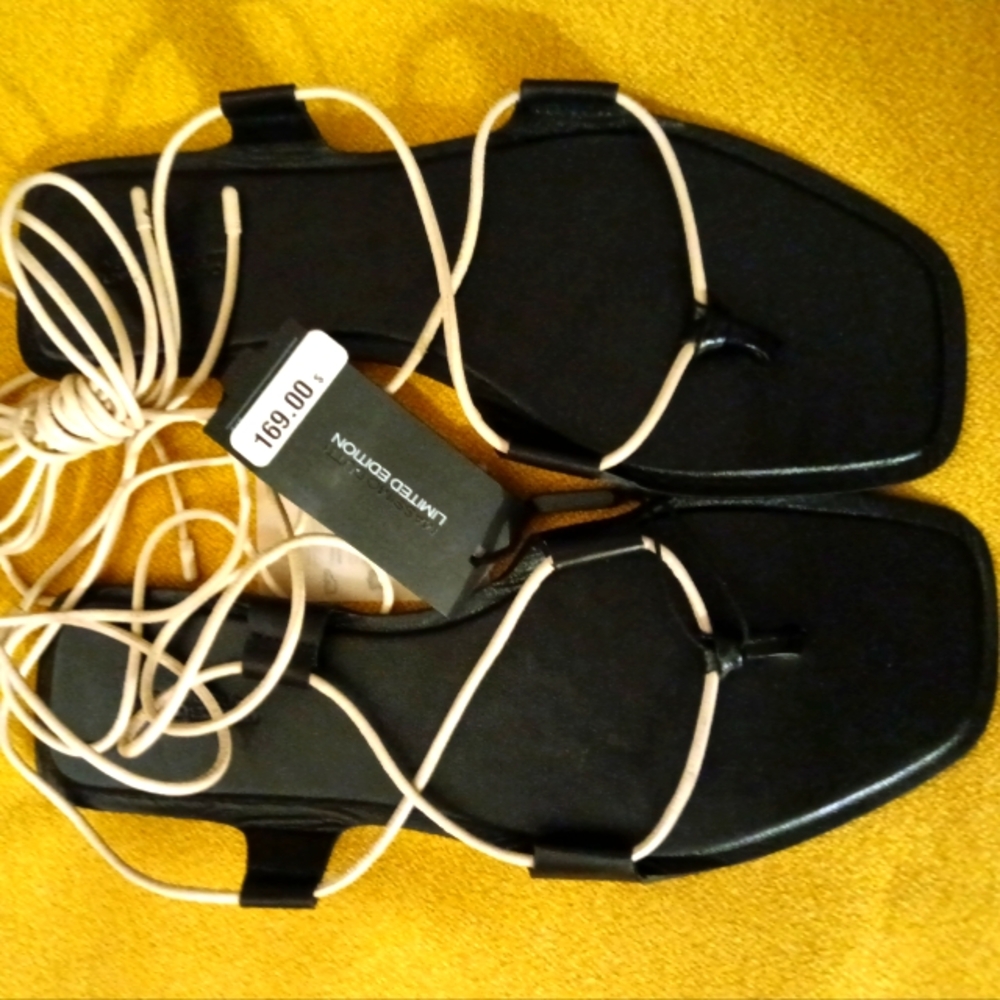 Massimi Dutti Limited Edition Leather Sandals - Black with cream lace up strand